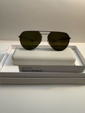 MYKITA + Maison Margiela  Sunglasses MMESSEO27 COL E16 SIZE 150
